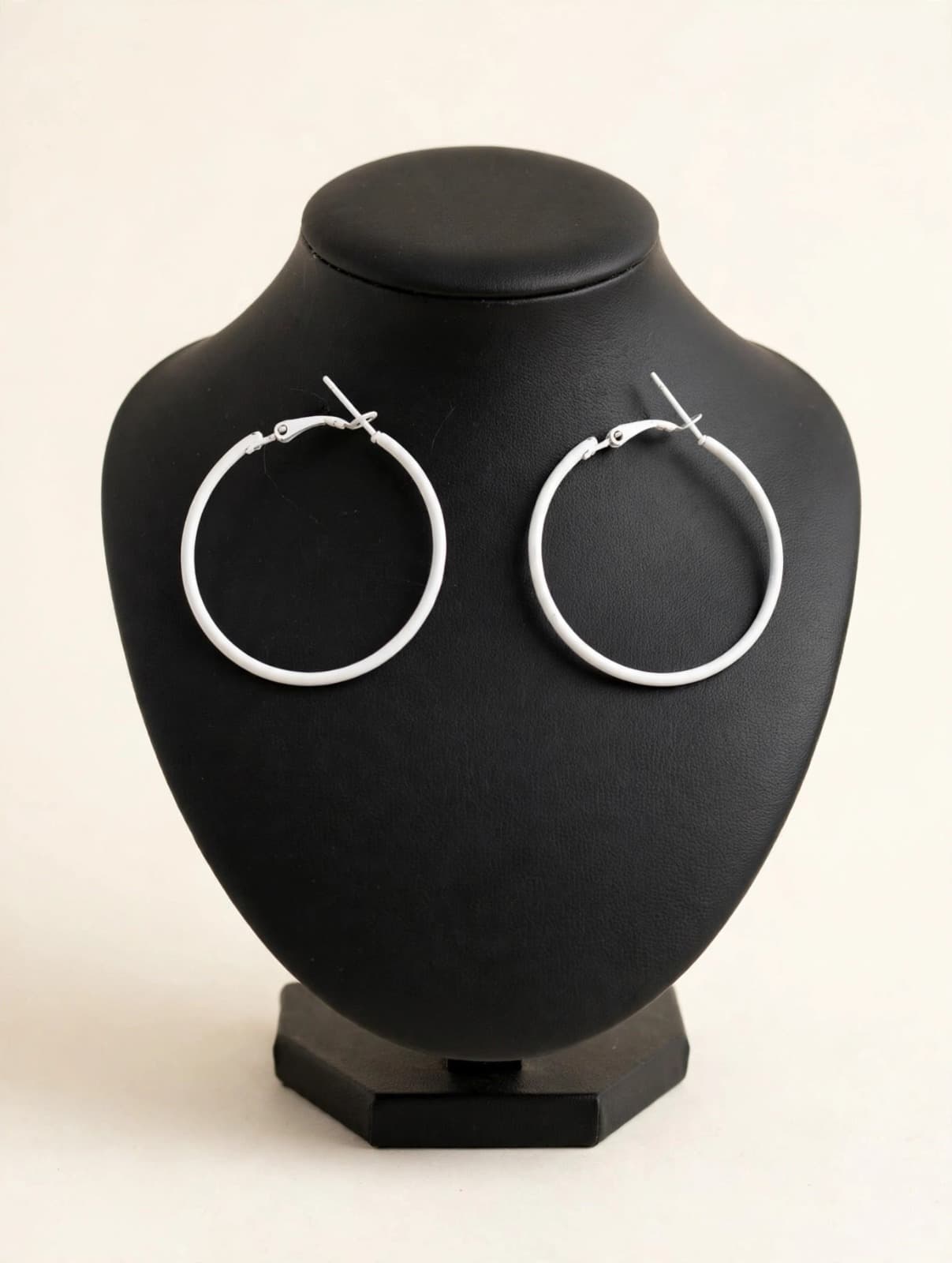 White Chic Gloss Hoops Hoops - 235